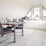 Kavelweg 9 Whg 5 * Ostseeheilbad Zingst