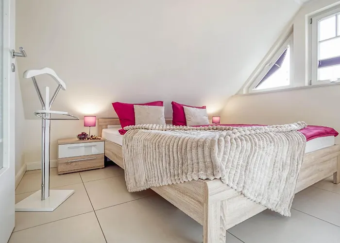 Kavelweg 9 Whg 5 * Zingst